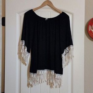 Lilypad Women's Black and White Fringe 1/2 Sleeve Stretchy Tunic Top Shirt